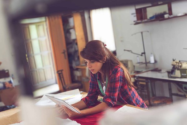 How to Design Senior-Friendly Apartments in the UK's Ageing Society?